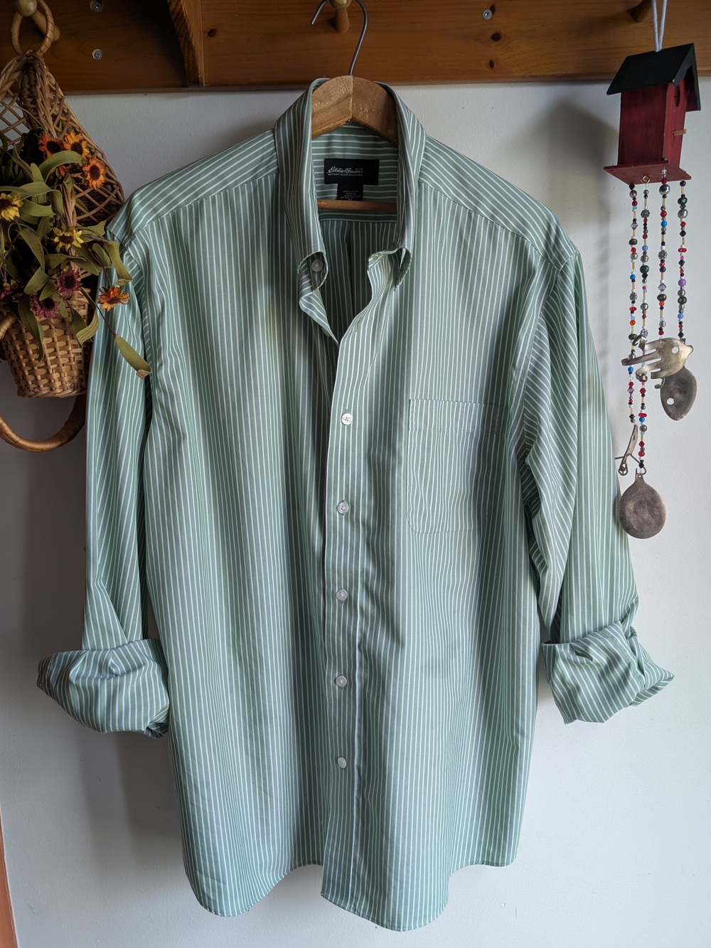 Eddie Bauer Relaxed-Fit Men's Green Striped Button‑Up Shirt Size XL